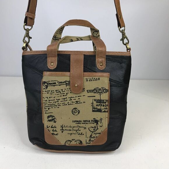 Vaan Script Bucket Bag Xbody NWT - Picture 2 of 9